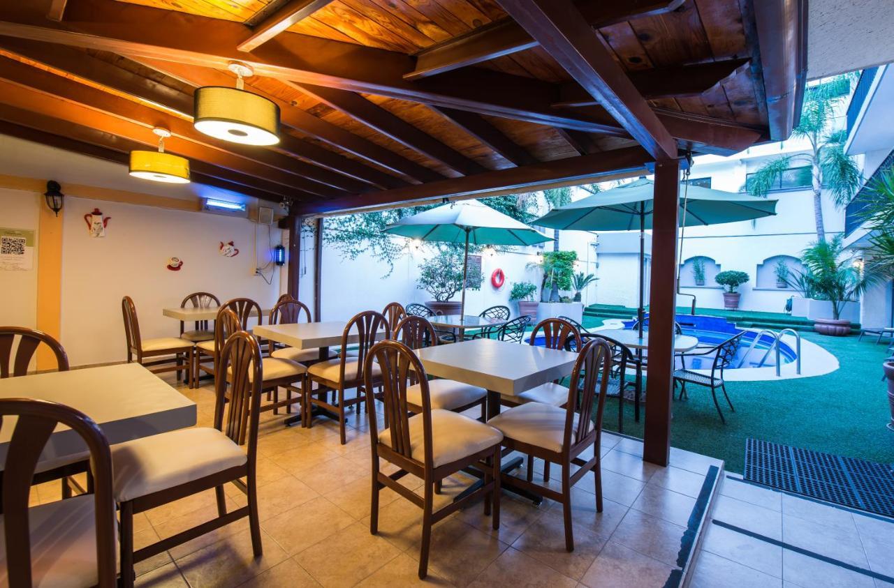 Del Marques Hotel And Suites 과달라하라 외부 사진