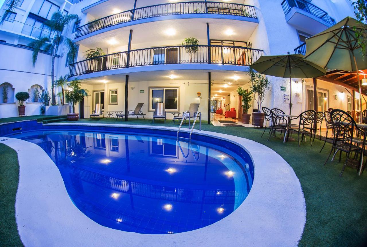 Del Marques Hotel And Suites 과달라하라 외부 사진