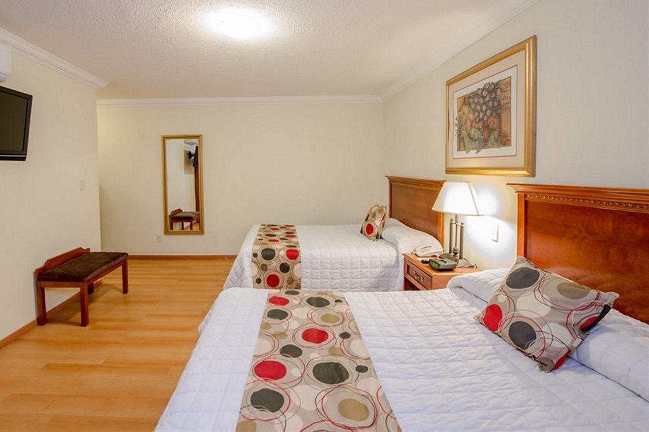 Del Marques Hotel And Suites 과달라하라 외부 사진